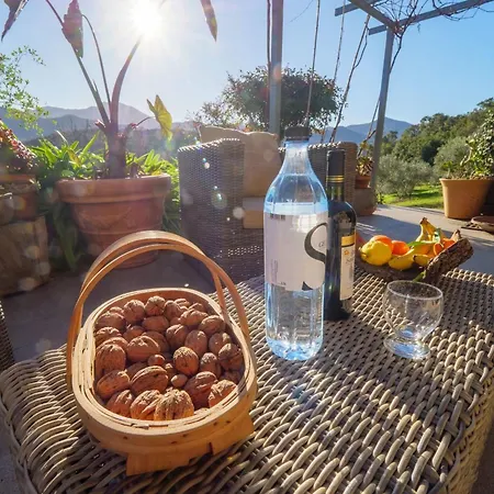 Teresa - Garden Terrace Splendid View - By Tgb